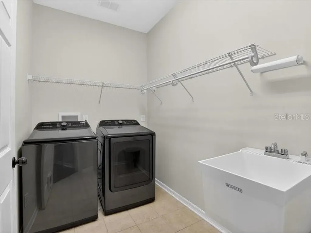 5513 Golden Isles Drive Apollo Beach FL 33572