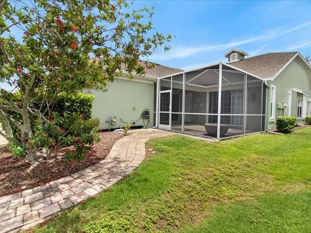 5513 Golden Isles Drive Apollo Beach FL 33572