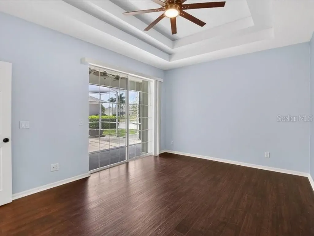 5513 Golden Isles Drive Apollo Beach FL 33572