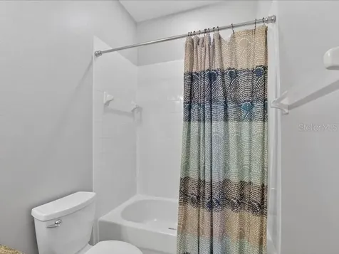 5513 Golden Isles Drive Apollo Beach FL 33572
