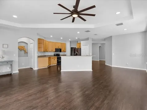 5513 Golden Isles Drive Apollo Beach FL 33572