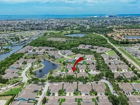 5513 Golden Isles Drive Apollo Beach FL 33572