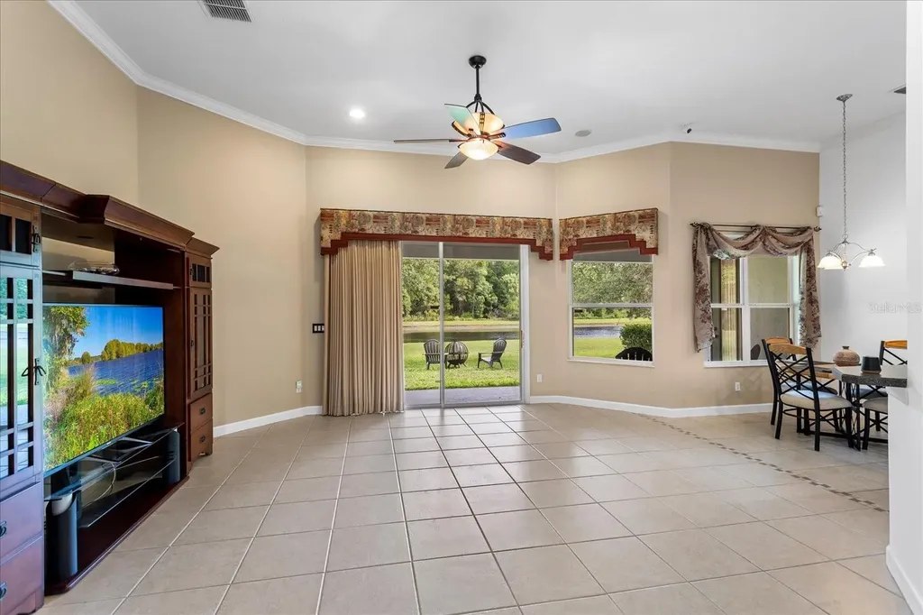 9997 Chardonnay Drive Orlando FL 32832