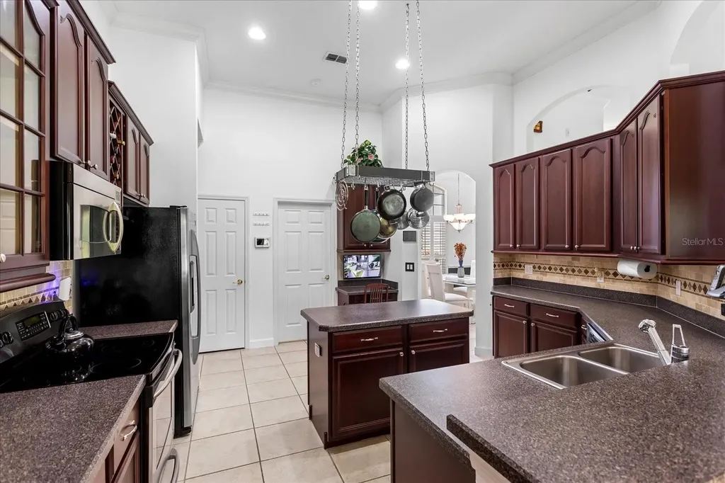 9997 Chardonnay Drive Orlando FL 32832