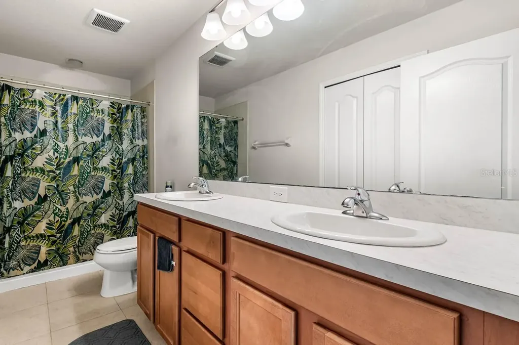 2121 Broadway View Avenue Brandon FL 33510