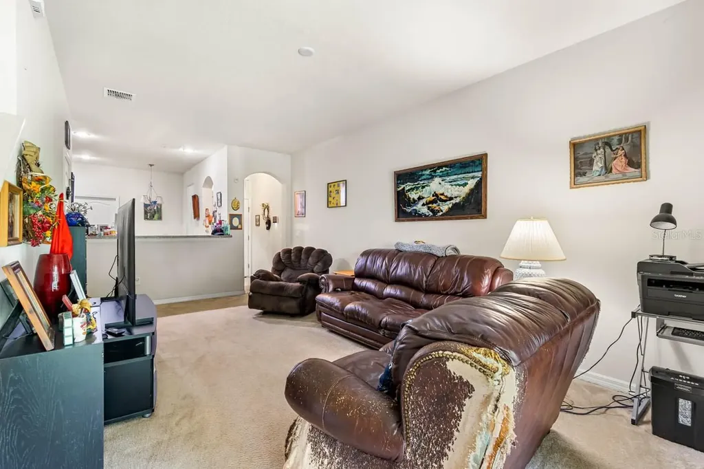 2121 Broadway View Avenue Brandon FL 33510