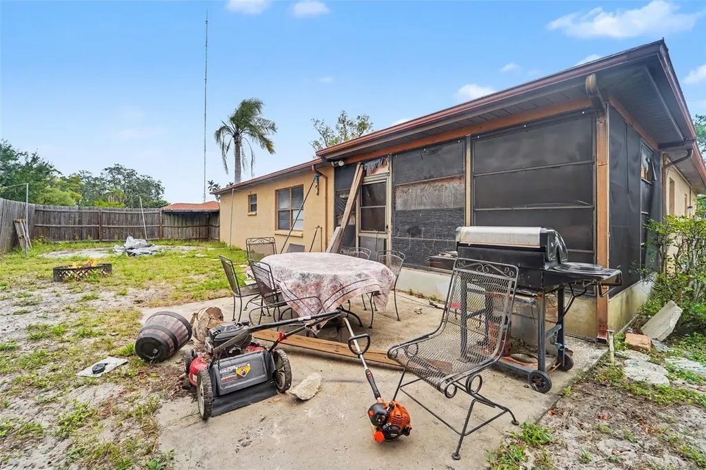 1215 Persimmon Drive Holiday FL 34691