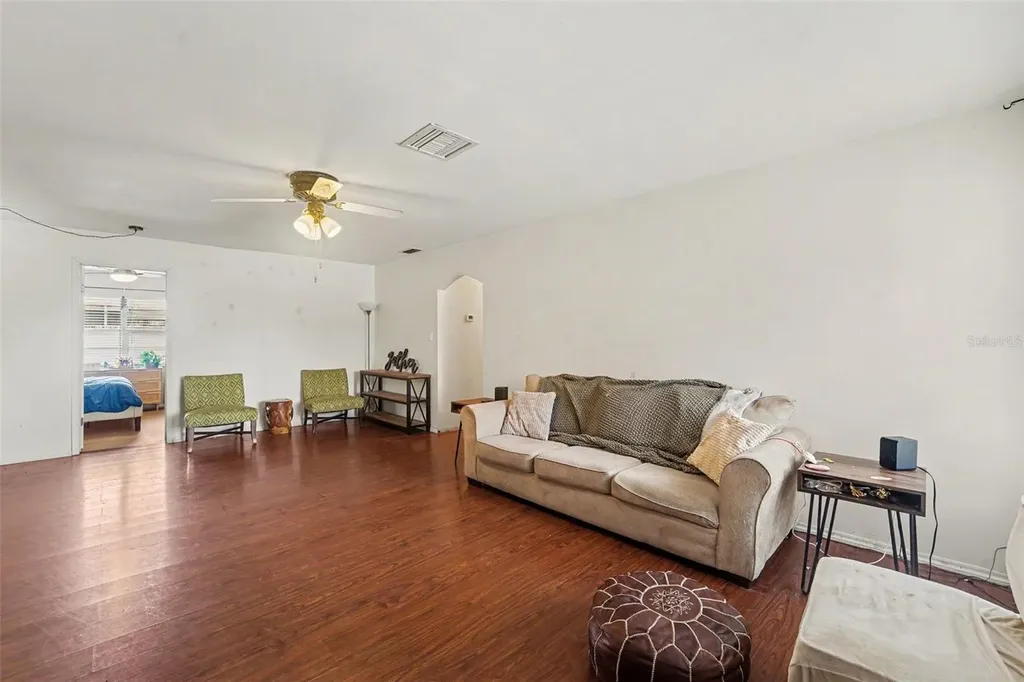 1215 Persimmon Drive Holiday FL 34691