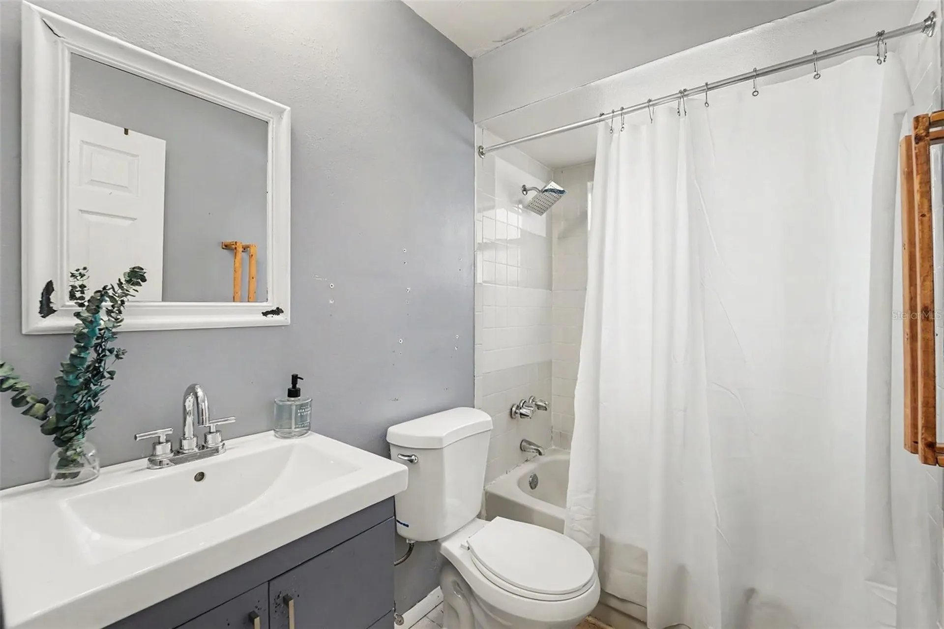 1215 Persimmon Drive Holiday FL 34691