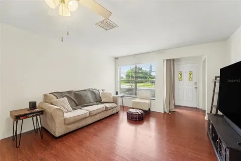 1215 Persimmon Drive Holiday FL 34691