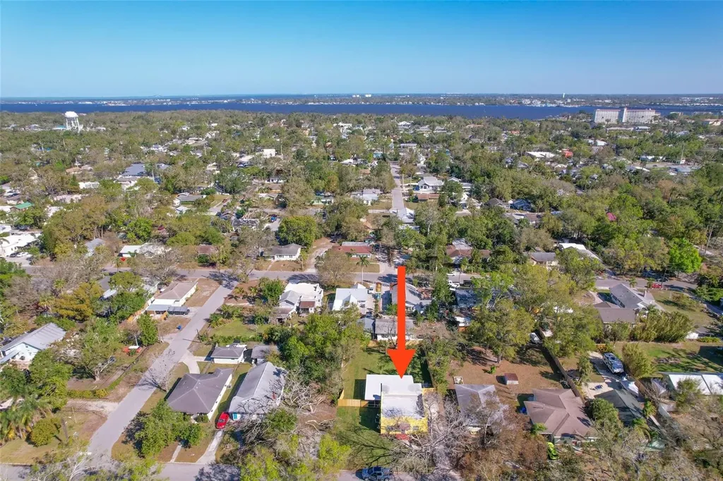 2310 13th Avenue W Bradenton FL 34205
