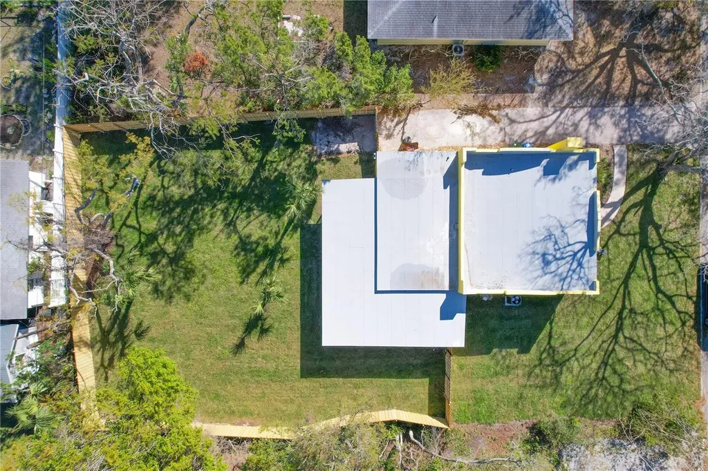 2310 13th Avenue W Bradenton FL 34205