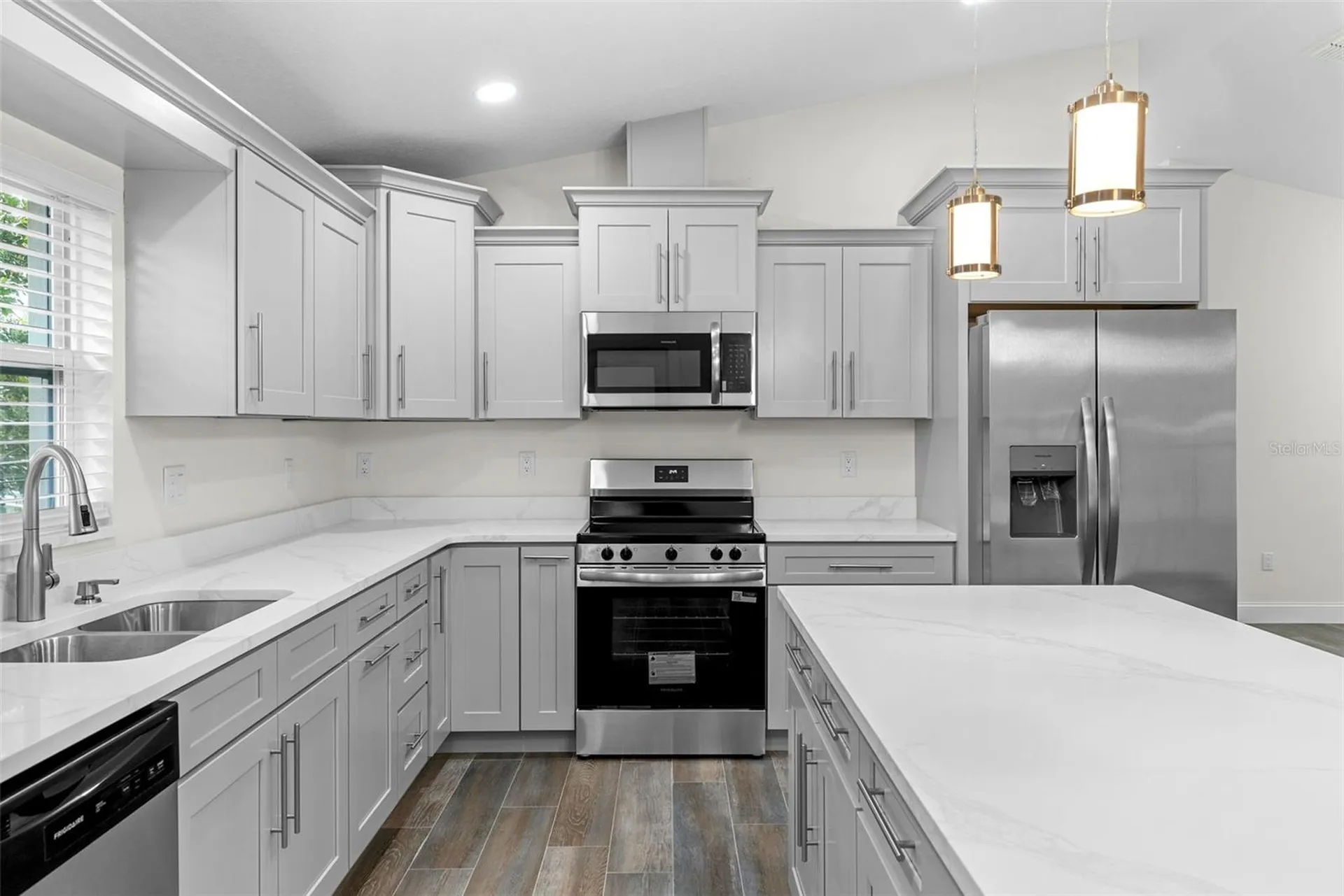 5160 80th Way N St Petersburg FL 33709