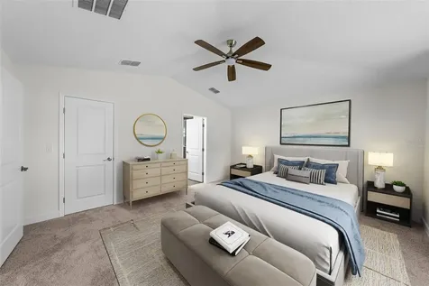 5160 80th Way N St Petersburg FL 33709