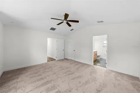 5160 80th Way N St Petersburg FL 33709