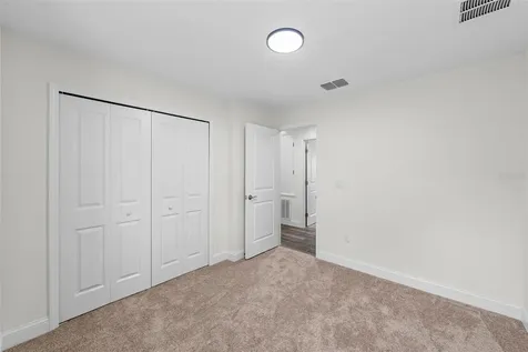 5160 80th Way N St Petersburg FL 33709