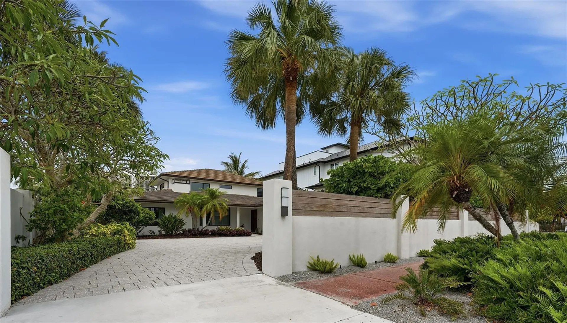 541 S Washington Drive Sarasota FL 34236