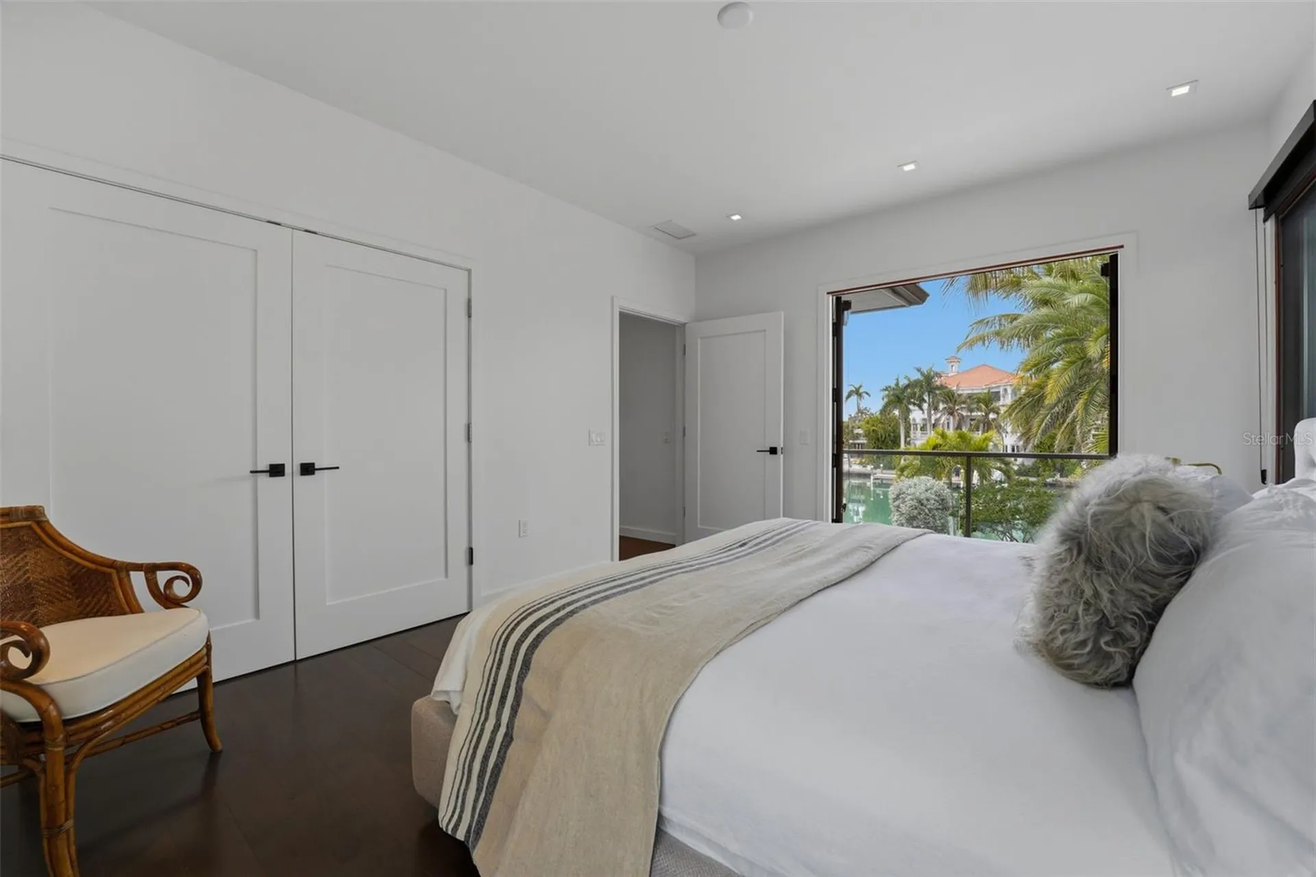 541 S Washington Drive Sarasota FL 34236
