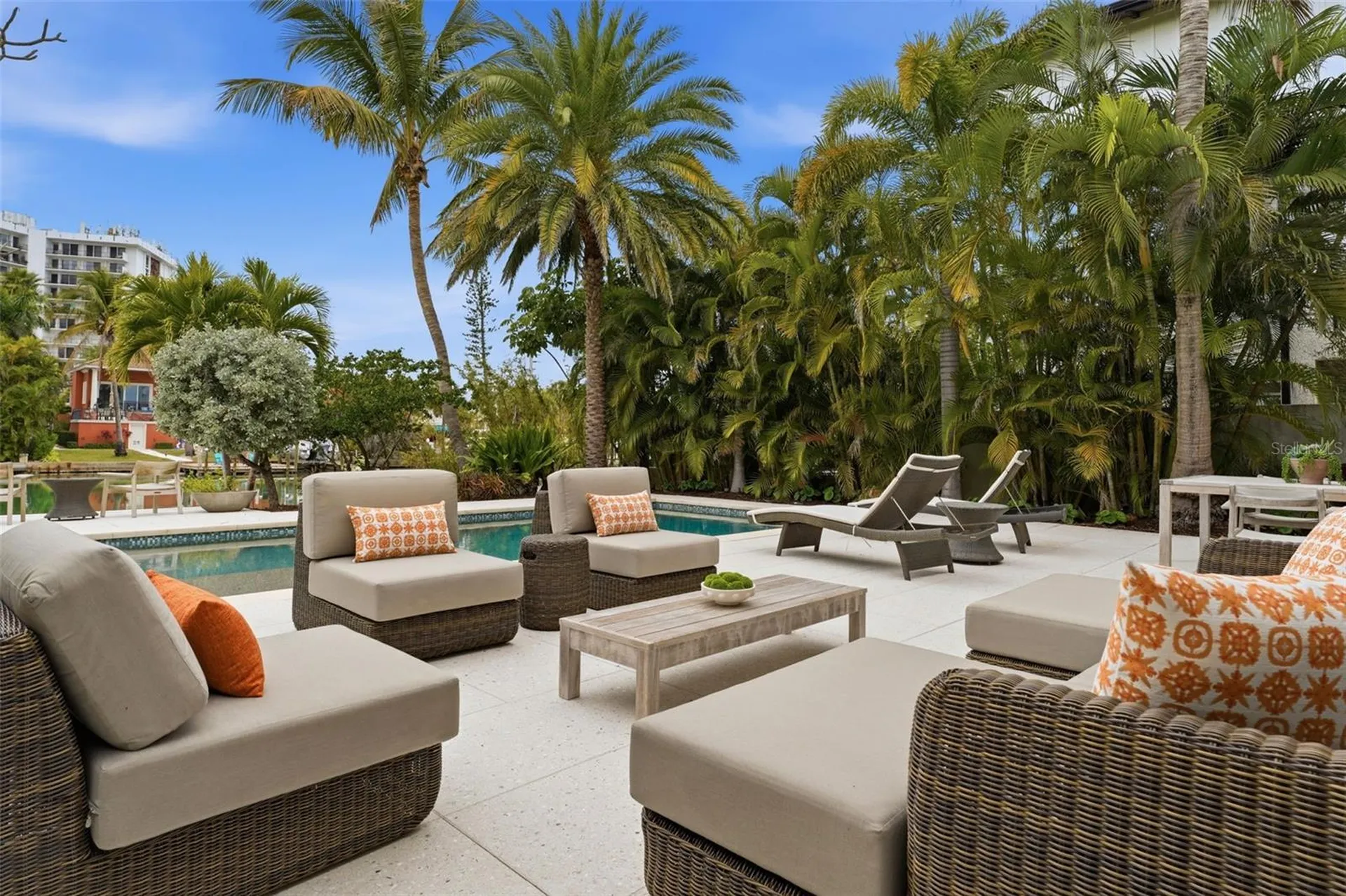 541 S Washington Drive Sarasota FL 34236