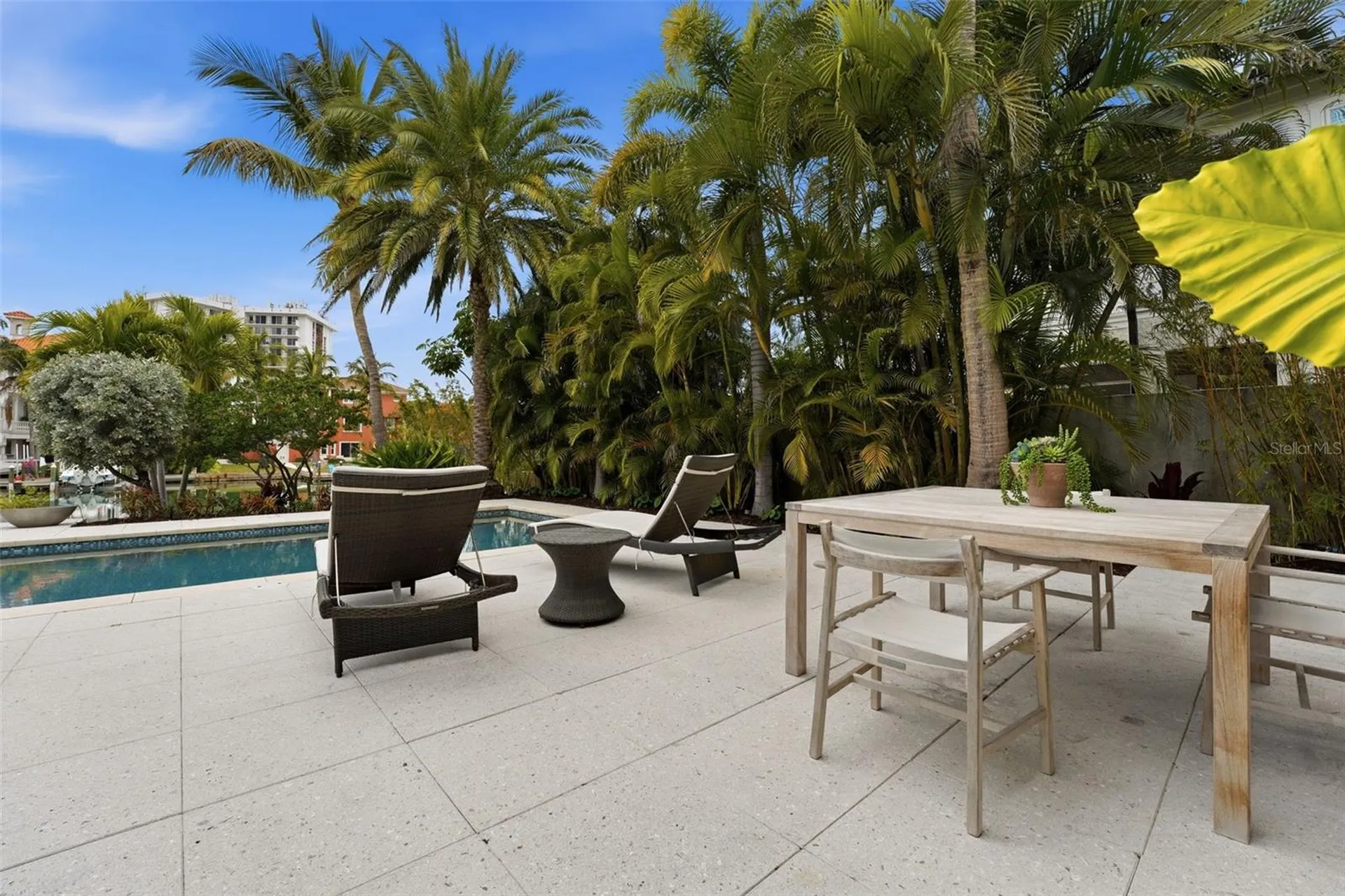 541 S Washington Drive Sarasota FL 34236