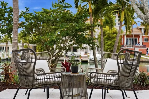 541 S Washington Drive Sarasota FL 34236