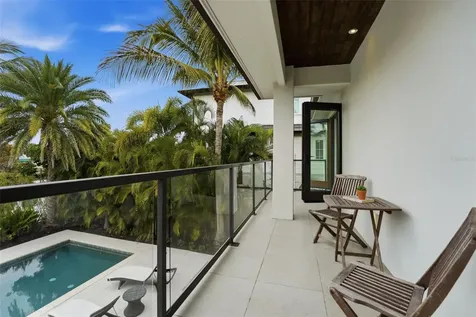 541 S Washington Drive Sarasota FL 34236