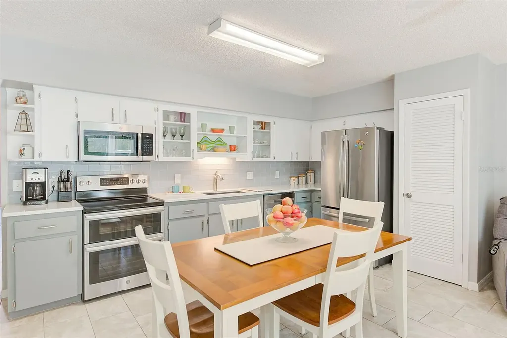 2229 Americus Boulevard W Clearwater FL 33763