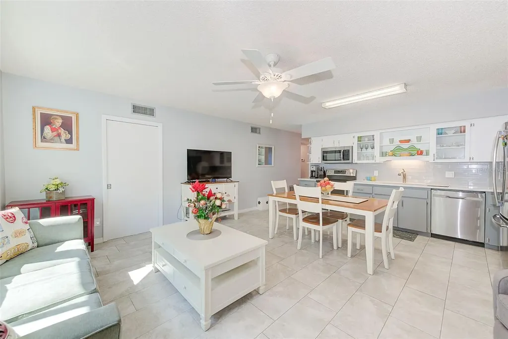 2229 Americus Boulevard W Clearwater FL 33763