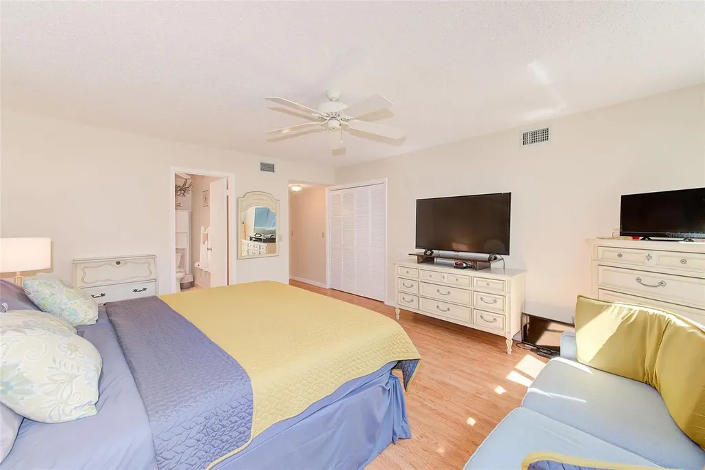 2229 Americus Boulevard W Clearwater FL 33763