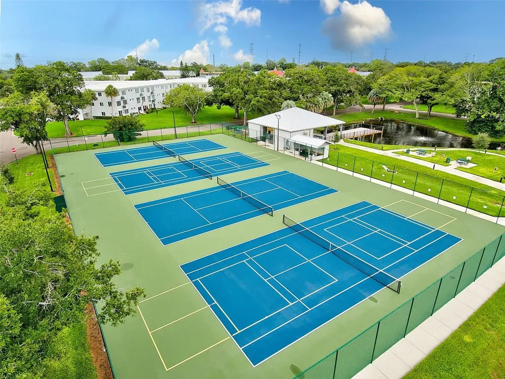2229 Americus Boulevard W Clearwater FL 33763