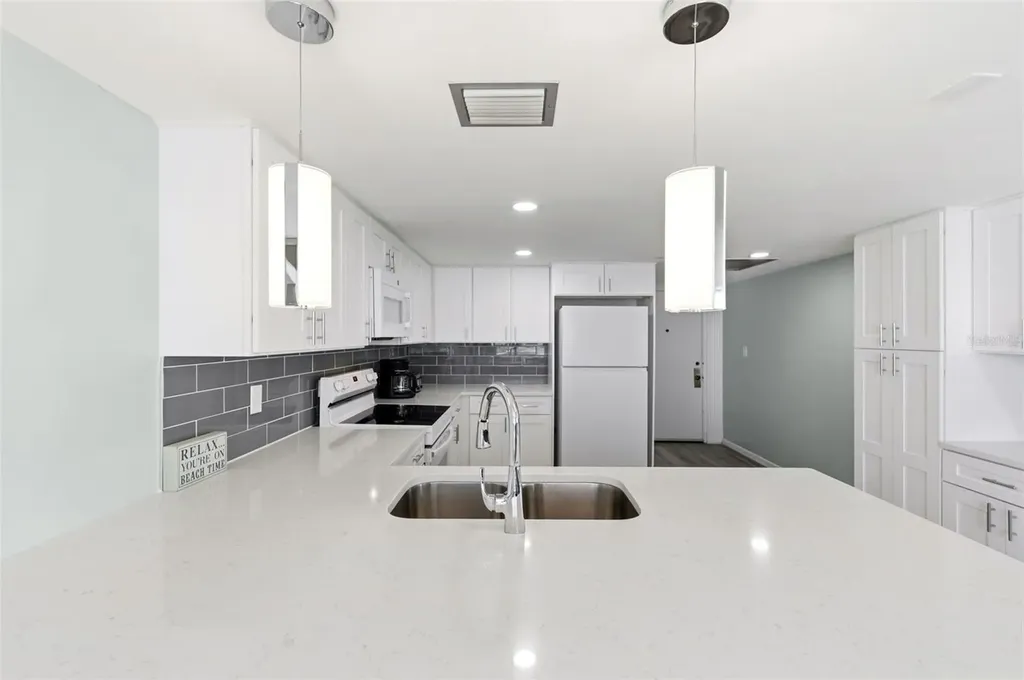 17408 Gulf Boulevard Redington Shores FL 33708