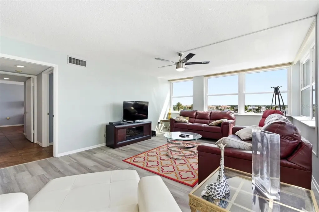 17408 Gulf Boulevard Redington Shores FL 33708