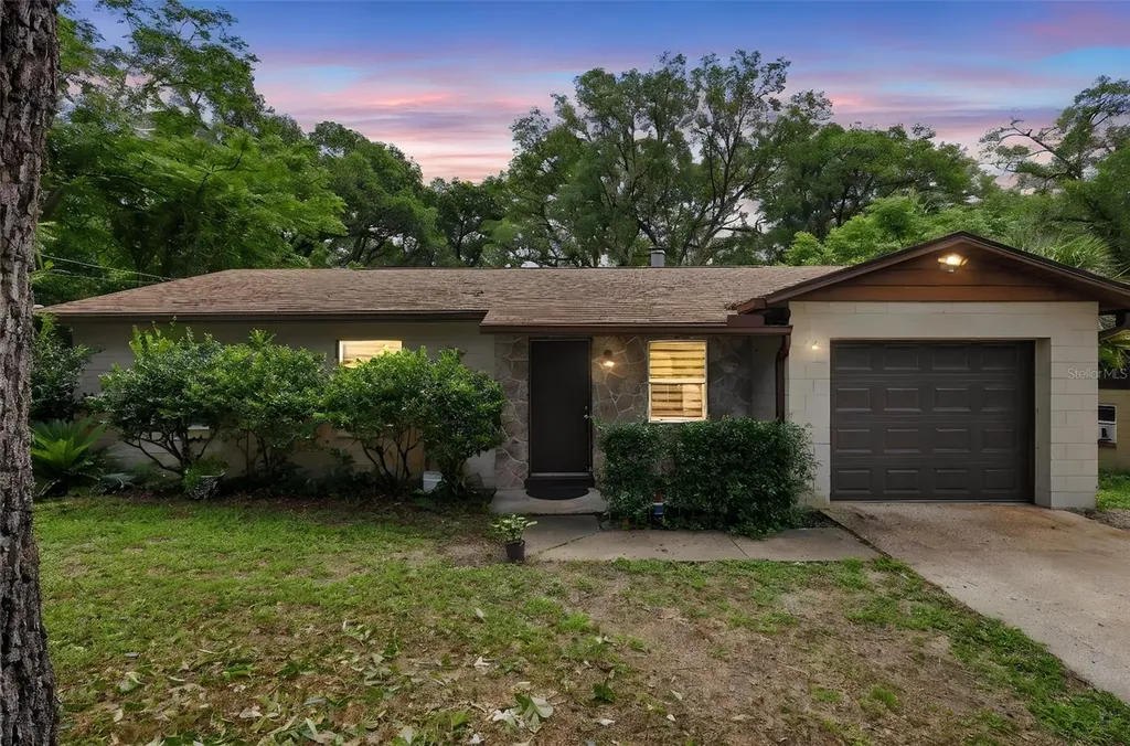 2280 Spring Hollow Drive Orange City FL 32763