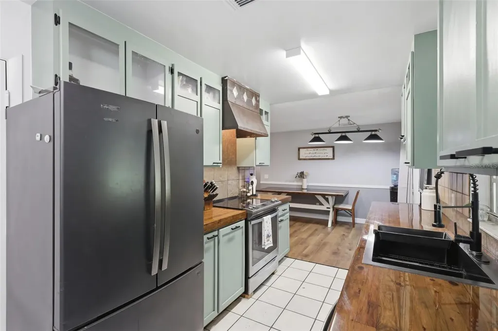 2280 Spring Hollow Drive Orange City FL 32763