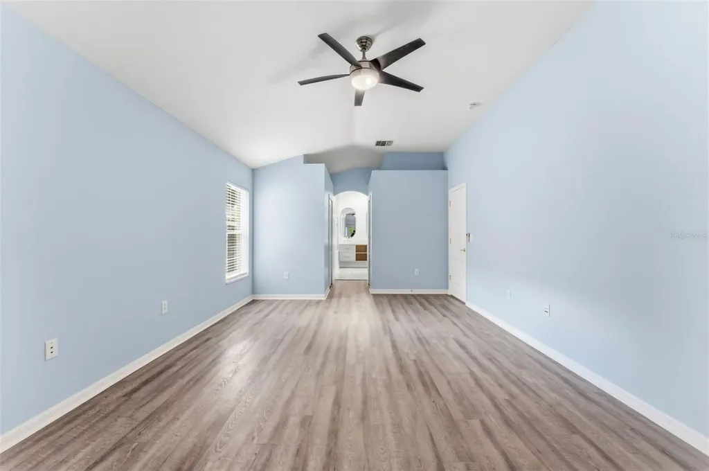 6125 Gannetwood Place Lithia FL 33547