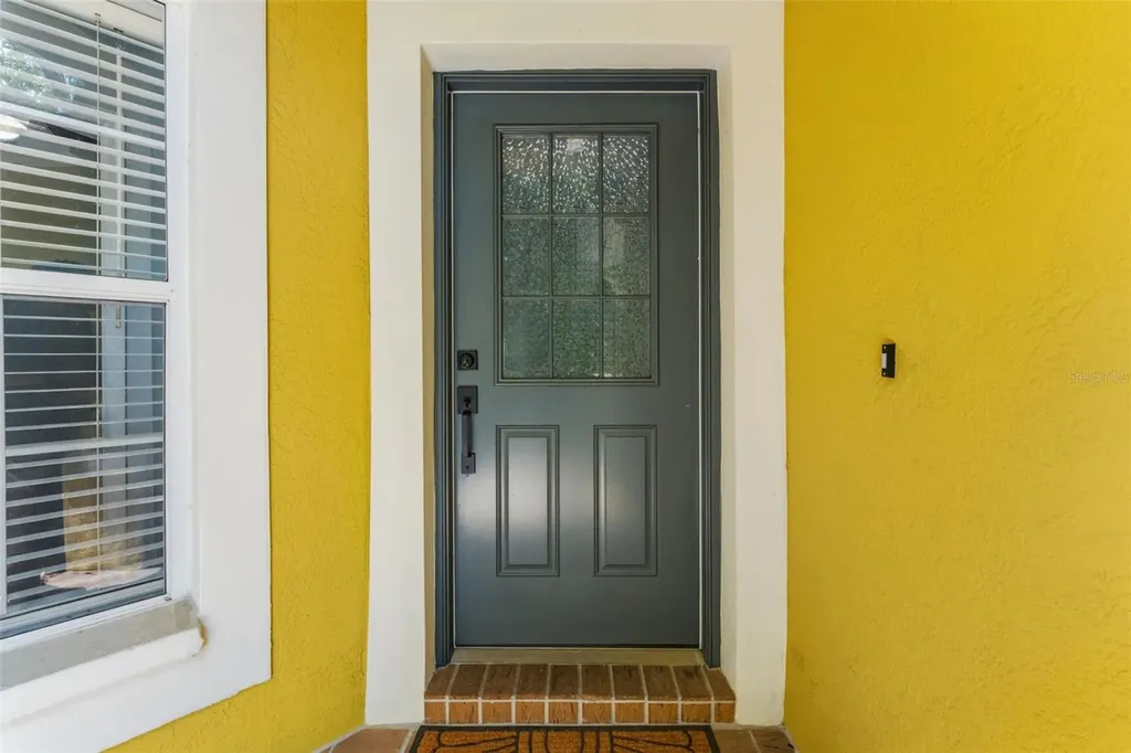6125 Gannetwood Place Lithia FL 33547
