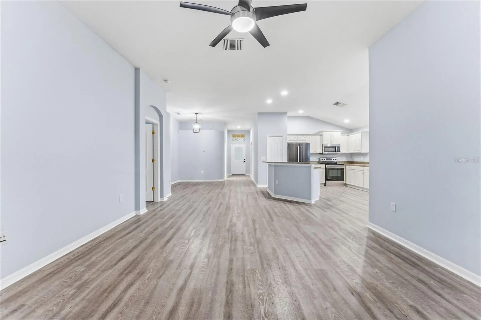 6125 Gannetwood Place Lithia FL 33547