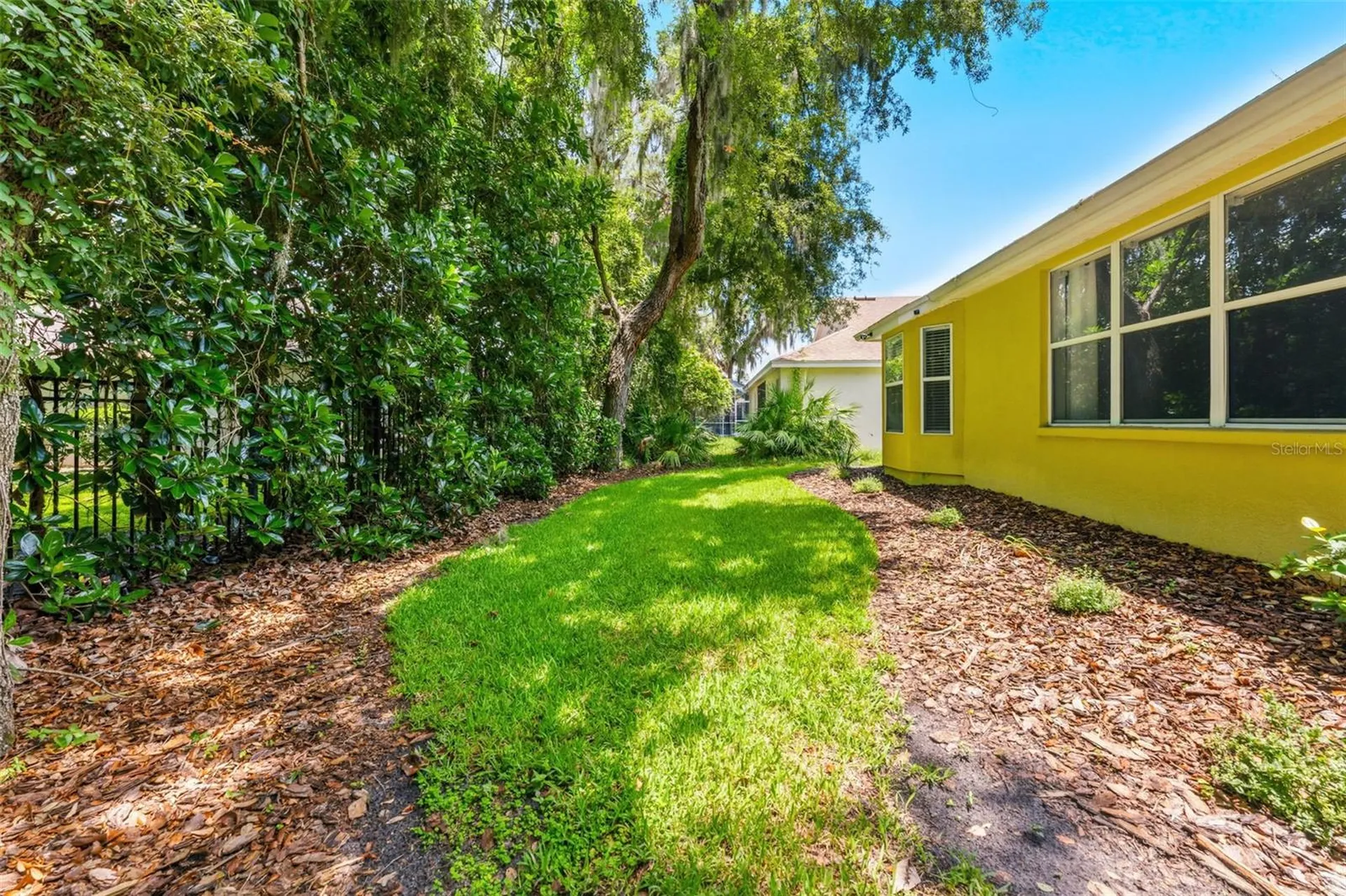 6125 Gannetwood Place Lithia FL 33547