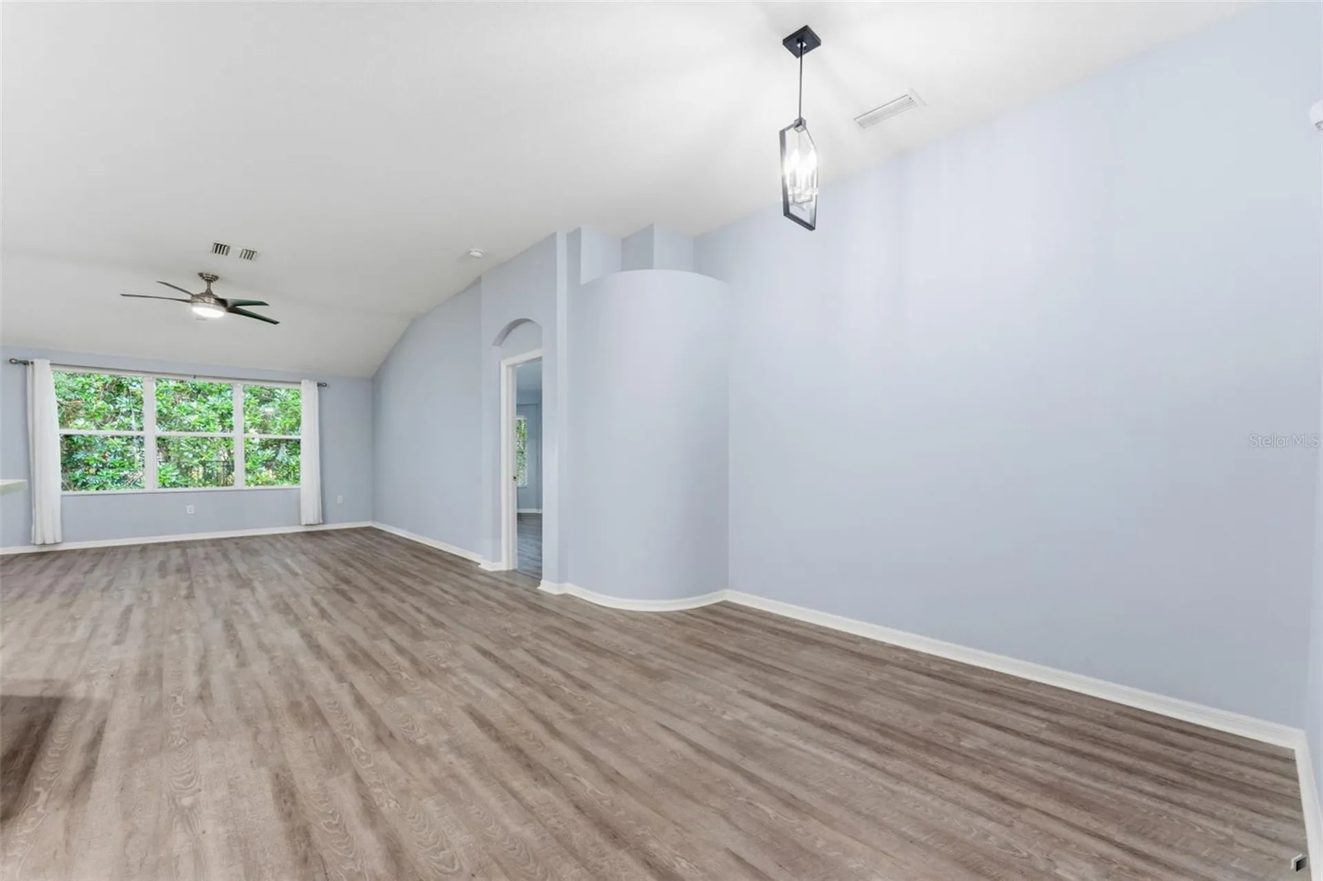 6125 Gannetwood Place Lithia FL 33547