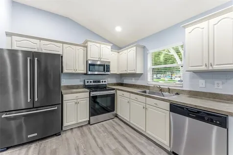 6125 Gannetwood Place Lithia FL 33547