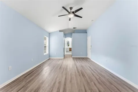 6125 Gannetwood Place Lithia FL 33547