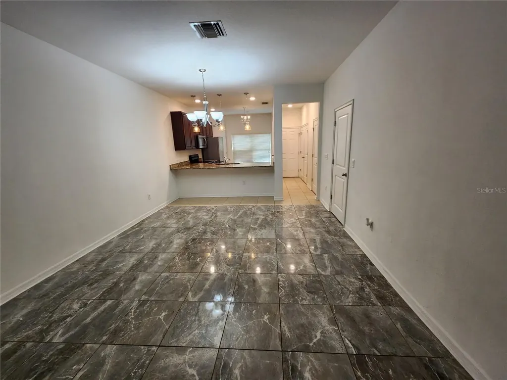 1112 Hillhurst Drive Wesley Chapel FL 33543