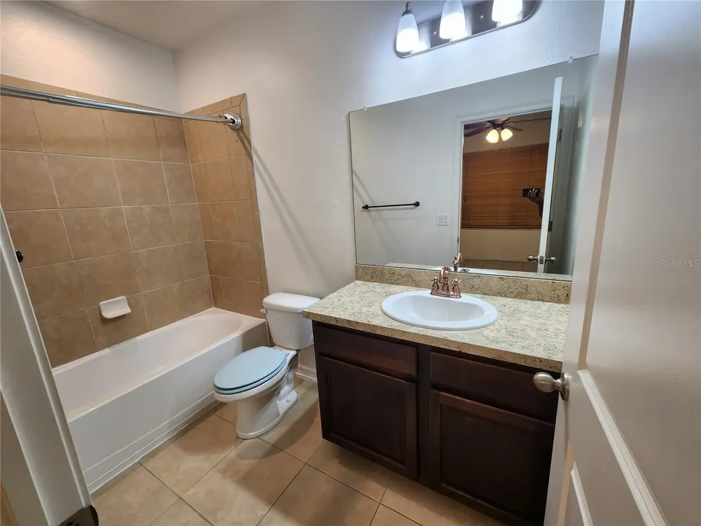 1112 Hillhurst Drive Wesley Chapel FL 33543