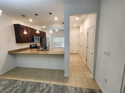 1112 Hillhurst Drive Wesley Chapel FL 33543