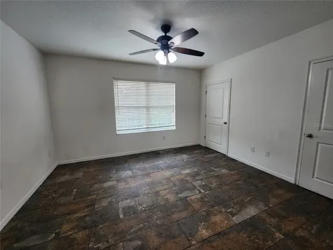 1112 Hillhurst Drive Wesley Chapel FL 33543