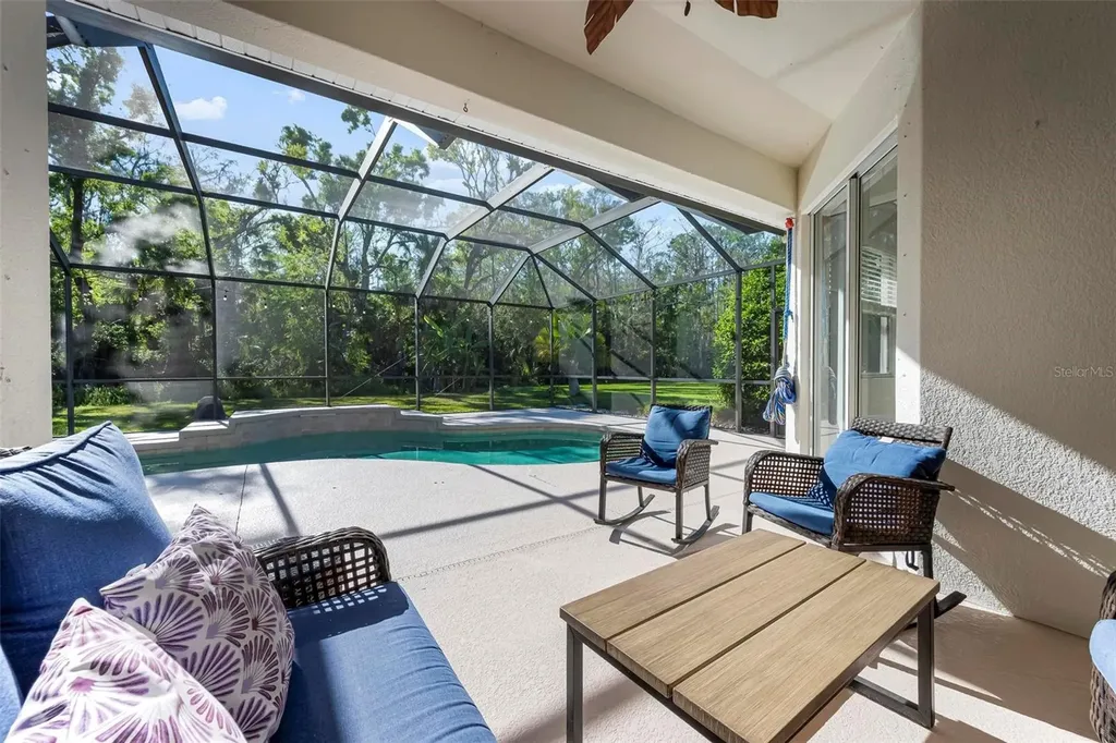 404 Golden Harbour Trail Bradenton FL 34212