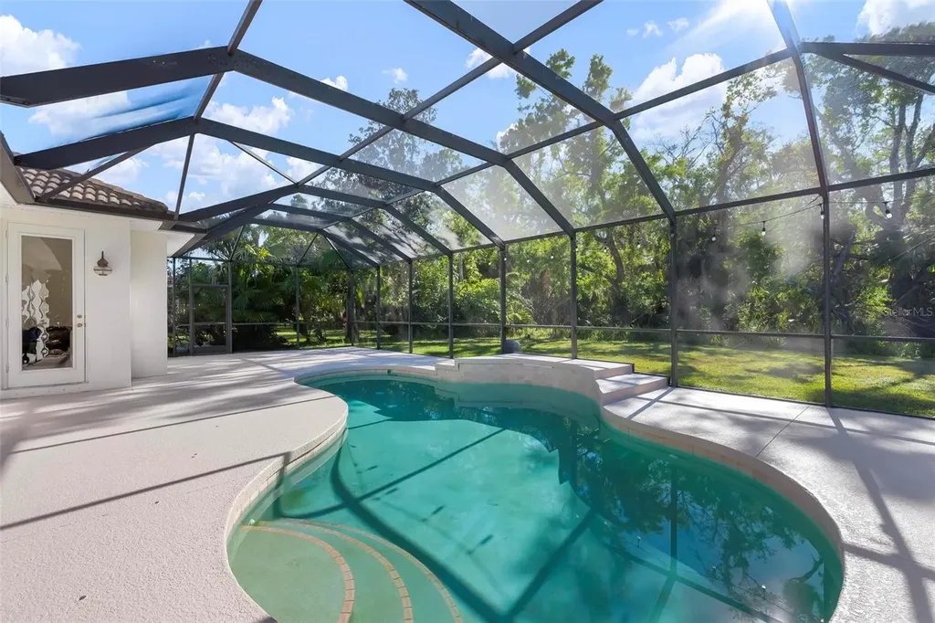 404 Golden Harbour Trail Bradenton FL 34212