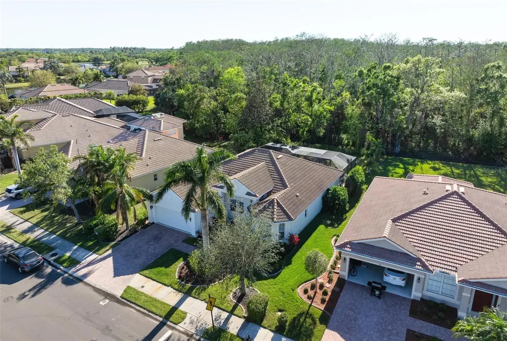 404 Golden Harbour Trail Bradenton FL 34212