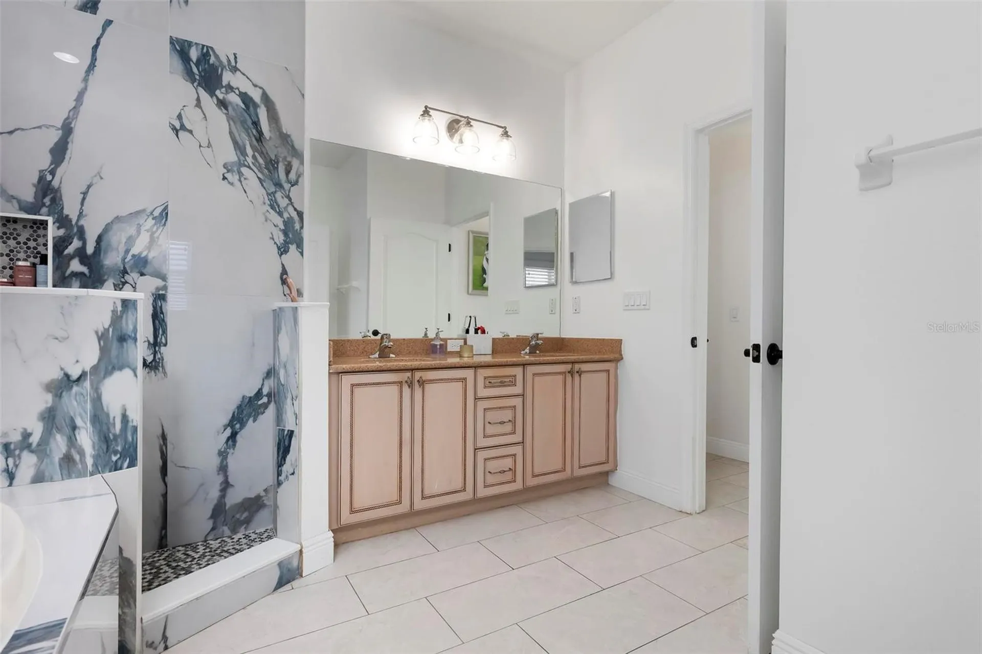 404 Golden Harbour Trail Bradenton FL 34212