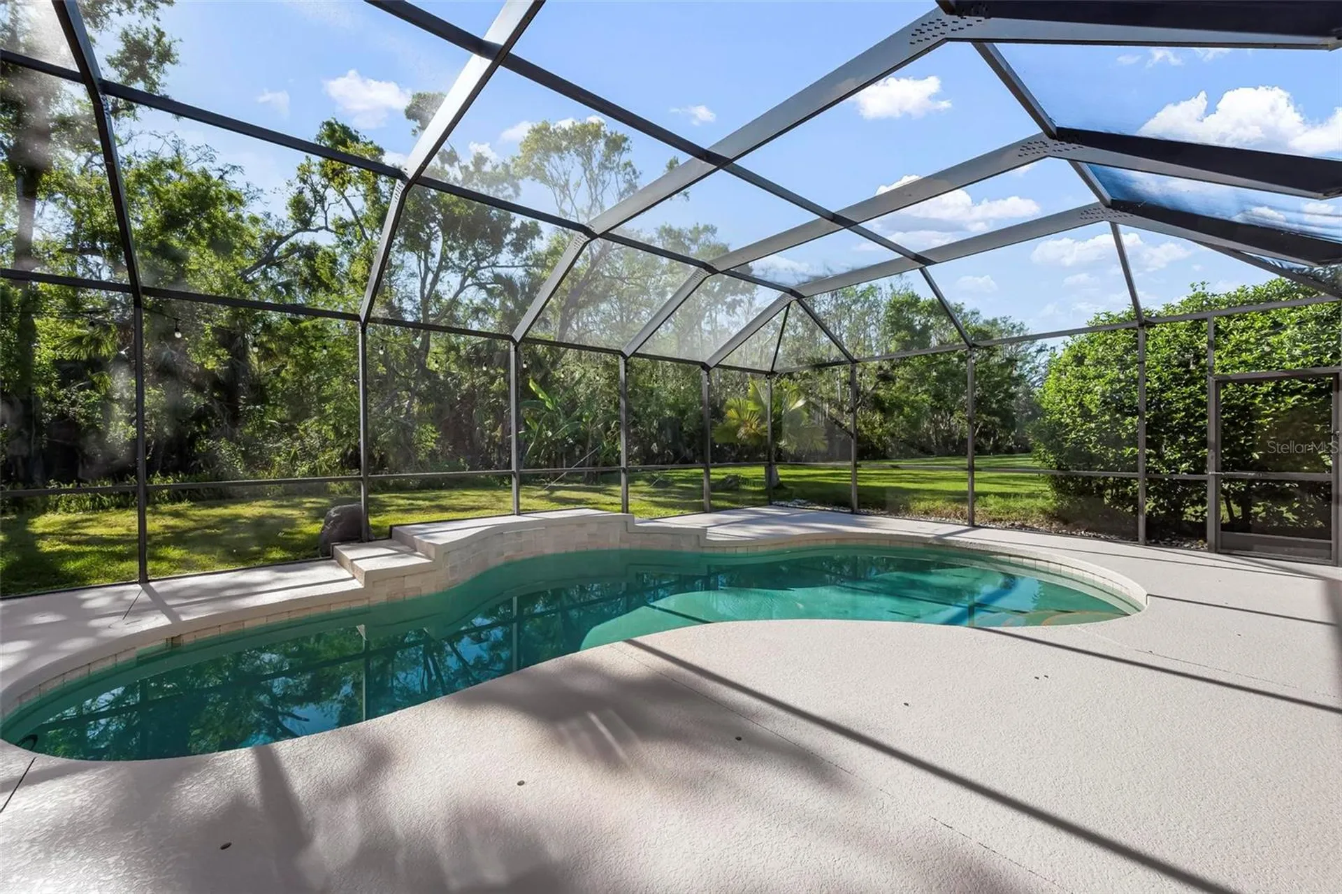404 Golden Harbour Trail Bradenton FL 34212